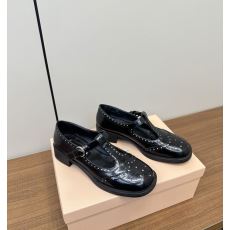 Miu Miu Casual Shoes